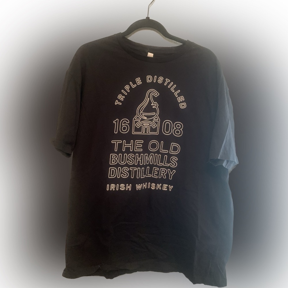 Bushmills 1608 The Old Bushmills Distillery Irish Whiskey Shirt Mens Size XL